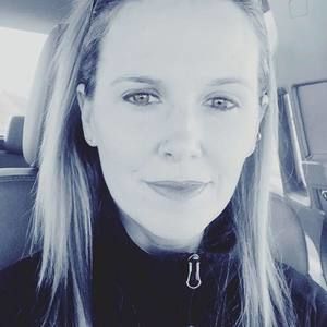 Meet your Posher, Karrie